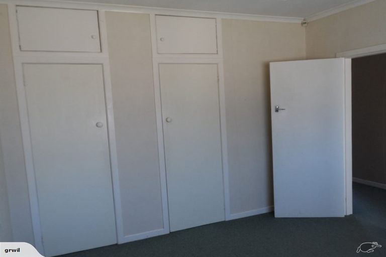 Photo of property in 325 Cambridge Road, Hillcrest, Hamilton, 3216