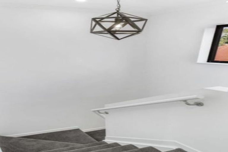 Photo of property in 127b Russell Road, Manurewa, Auckland, 2102