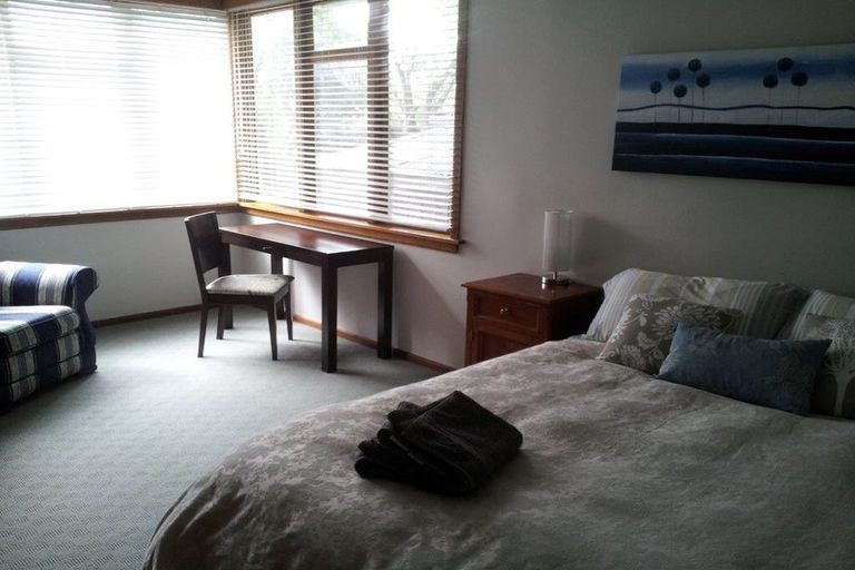 Photo of property in 153 Wairakei Road, Bryndwr, Christchurch, 8053