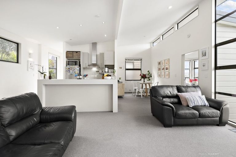 Photo of property in 9c Tavistock Road, Melrose, Wellington, 6023