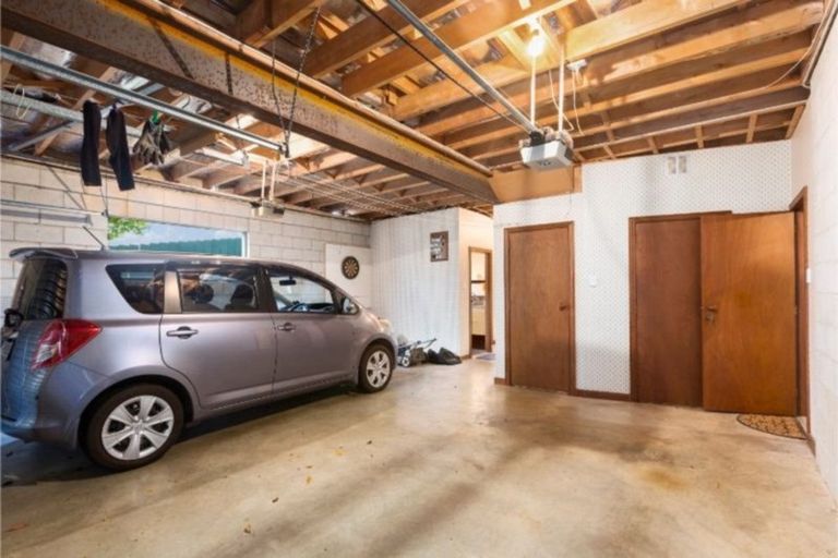 Photo of property in 15 Mcfadden Drive, Mosgiel, 9024