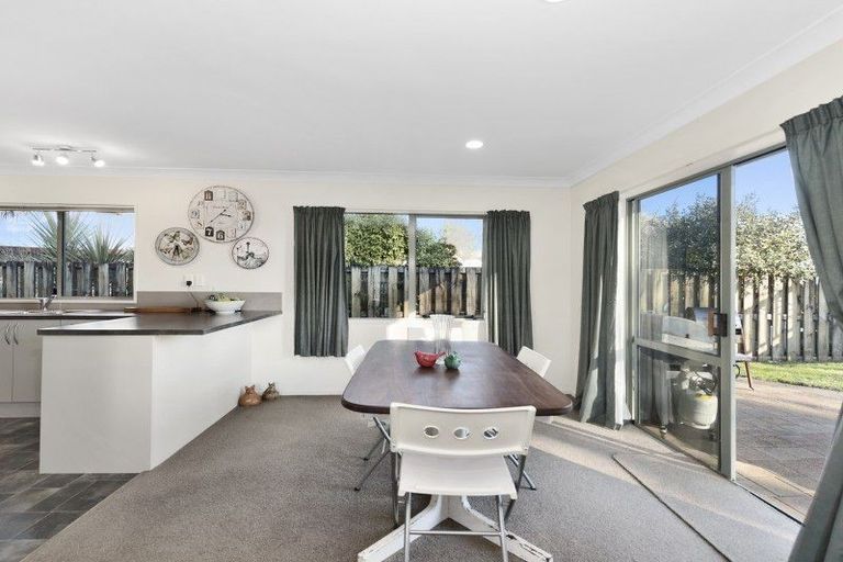 Photo of property in 21 Halyard Close, Flagstaff, Hamilton, 3210