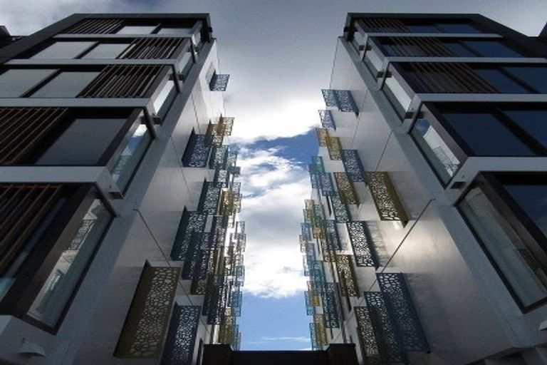 Photo of property in Frank Sargeson Apts, 407/80 Anzac Street, Takapuna, Auckland, 0622