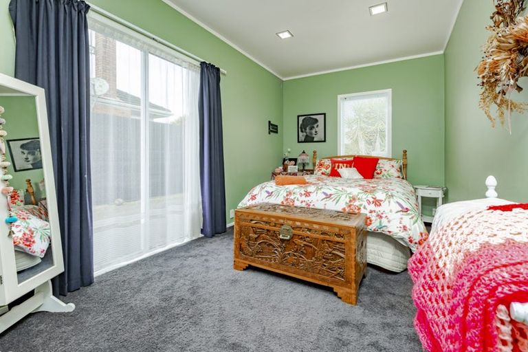 Photo of property in 97 Jellicoe Road, Manurewa, Auckland, 2102