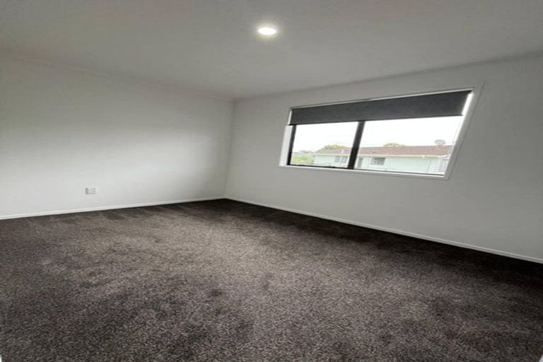 Photo of property in 2/3 Coombe Avenue, Otara, Auckland, 2023