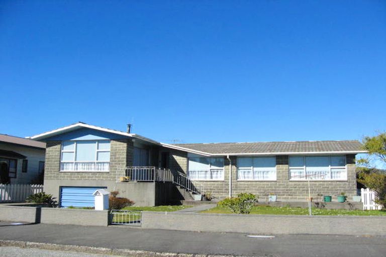 Photo of property in 47 Cowper Street, Greymouth, 7805
