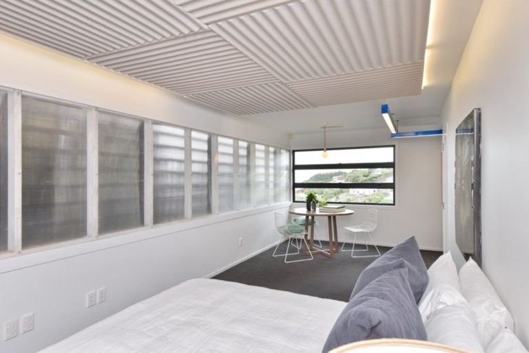 Photo of property in 6 Craigieburn Lane, Mount Pleasant, Christchurch, 8081