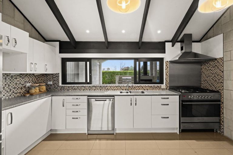 Photo of property in 46 Margaret Avenue, Havelock North, 4130