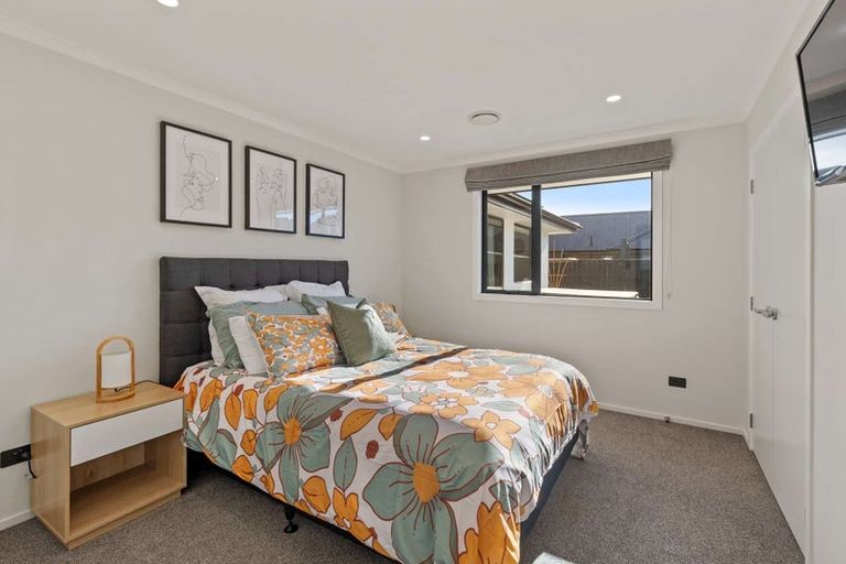 Photo of property in 6 George Fyfe Way, Wakefield, 7025