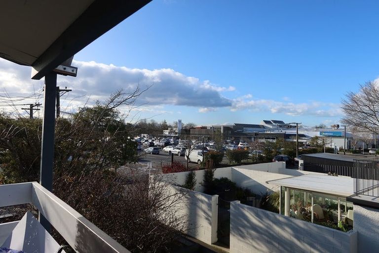 Photo of property in 1/118 Office Road, Merivale, Christchurch, 8014