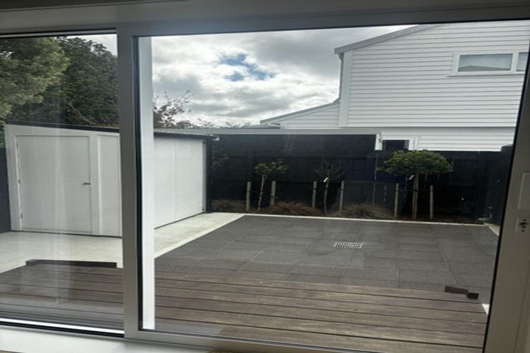 Photo of property in 56a Oxford Terrace, Epuni, Lower Hutt, 5011