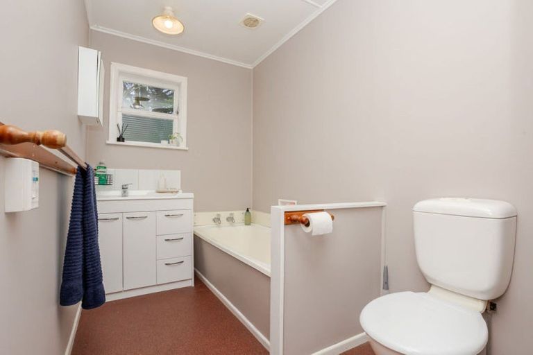 Photo of property in 1450 Hinemoa Valley Road, Pahiatua, 4981