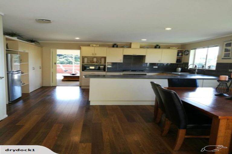 Photo of property in 7 Waterford Drive, Churton Park, Wellington, 6037