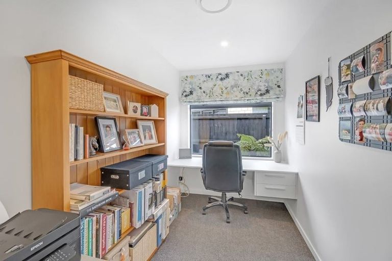 Photo of property in 39 Dunlops Crescent, Bottle Lake, Christchurch, 8083