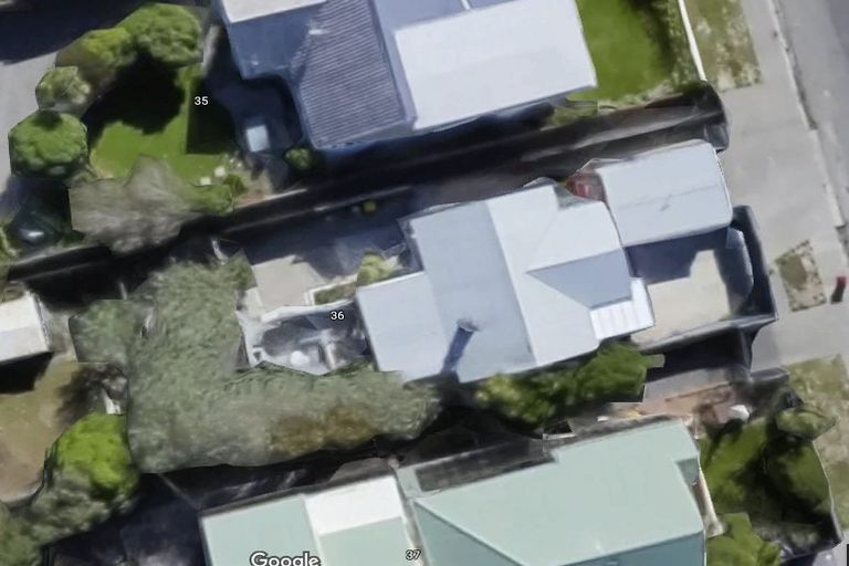 Photo of property in 36 Marine Parade, North New Brighton, Christchurch, 8083