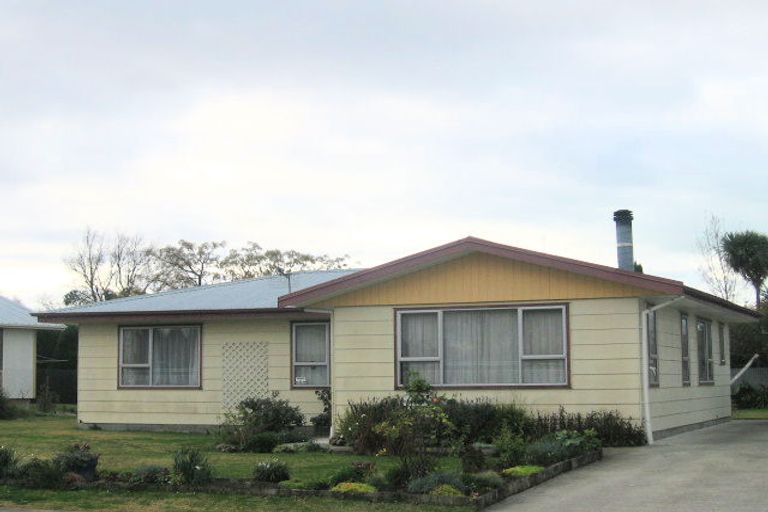 Photo of property in 100 Tait Drive, Greenmeadows, Napier, 4112