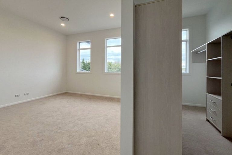 Photo of property in 30 Kenmure Avenue, Forrest Hill, Auckland, 0620