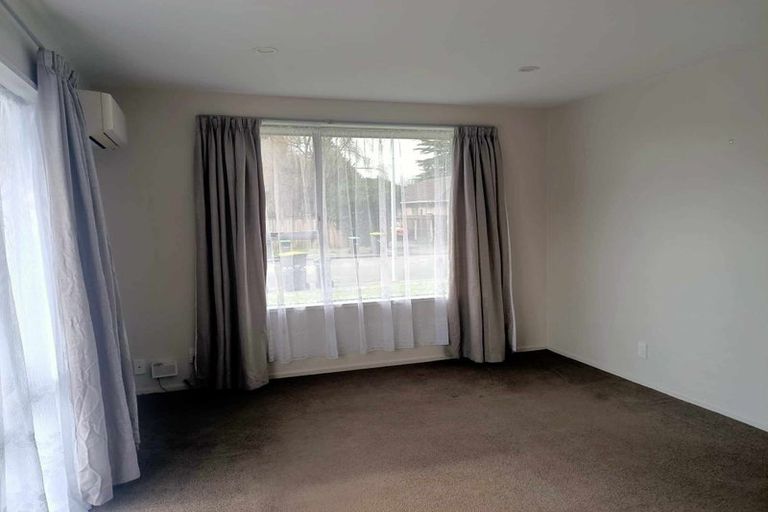 Photo of property in 1/21 Ruakaka Street, Hornby, Christchurch, 8042