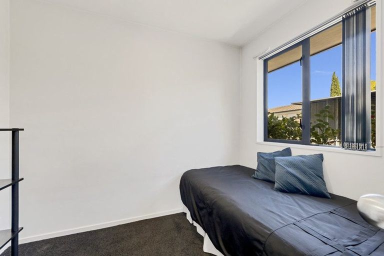 Photo of property in 2a Ferndown Lane, Bromley, Christchurch, 8062