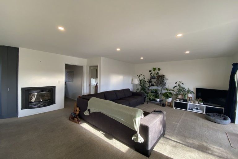 Photo of property in 77 Bills Way, Wanaka, 9305