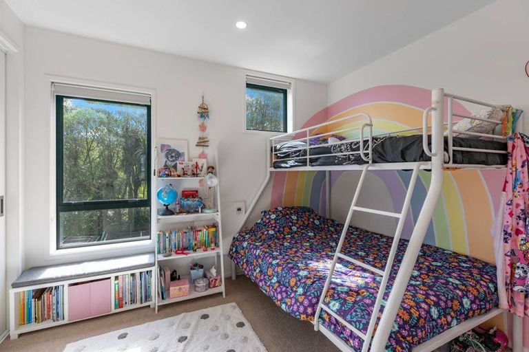 Photo of property in 28 Kotuitui Street, Manukau, Auckland, 2104