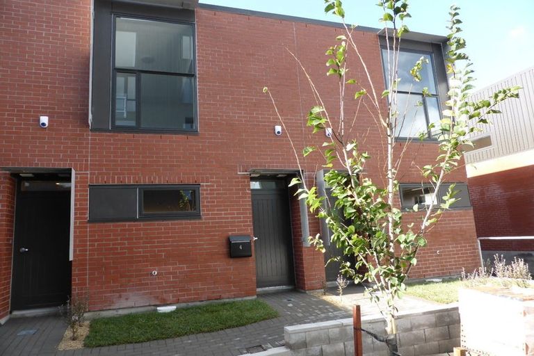 Photo of property in Nouvo Apartments, 4/21 Rugby Street, Mount Cook, Wellington, 6021