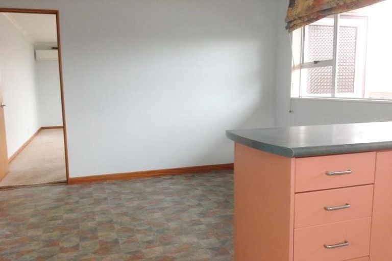 Photo of property in 13 Mace Street, Waitara, 4320