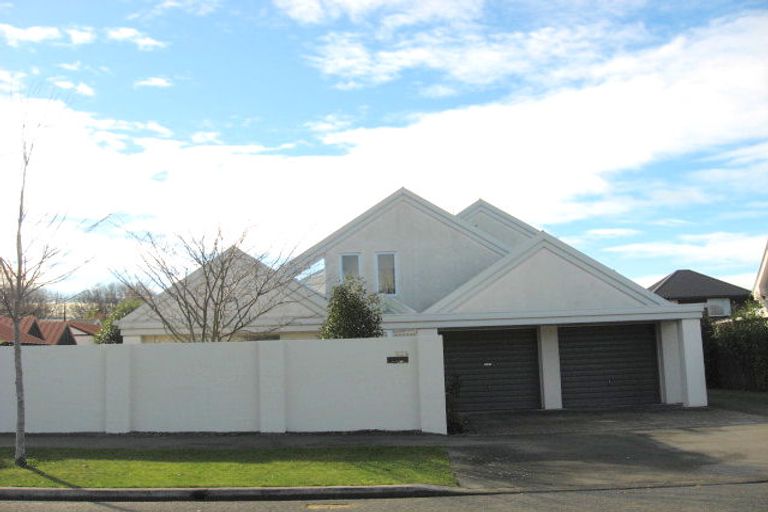 Photo of property in 1/212 Springfield Road, St Albans, Christchurch, 8014