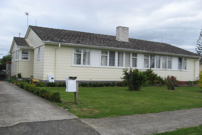 Photo of property in 3 Anson Row, Mangere, Auckland, 2022