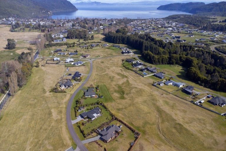 Photo of property in 13/500 Kinloch Road, Kinloch, Taupo, 3377