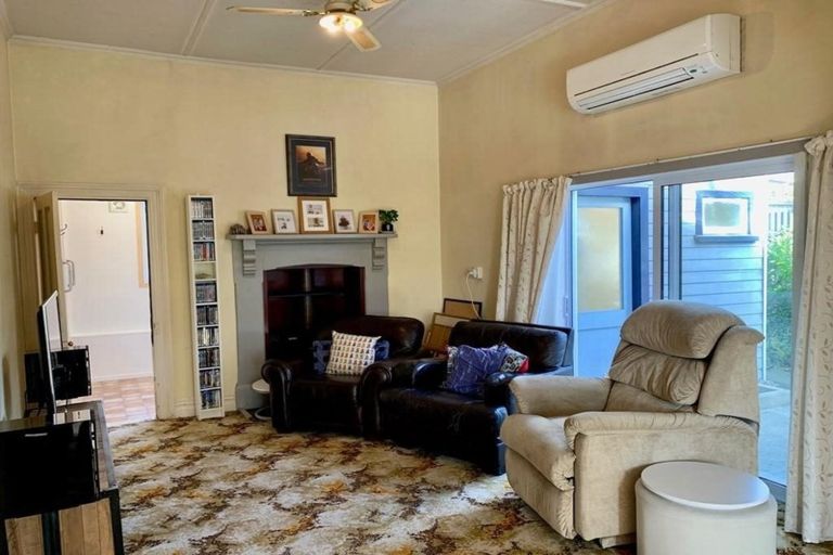 Photo of property in 20 Clifton Terrace, West End, Timaru, 7910