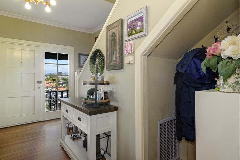 Photo of property in 16 Briarley Street, Tauranga South, Tauranga, 3112