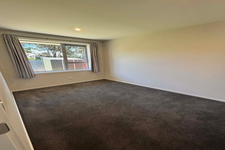 Photo of property in 1/14 Heron Street, Southshore, Christchurch, 8062