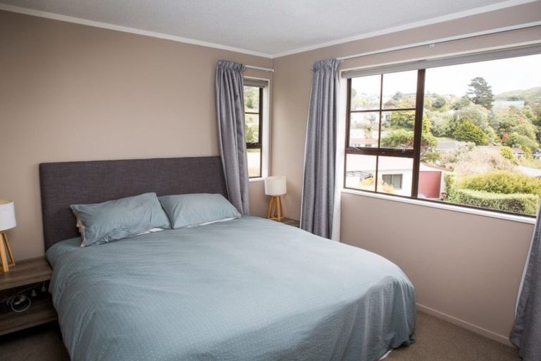 Photo of property in 4 Otonga Way, Churton Park, Wellington, 6037