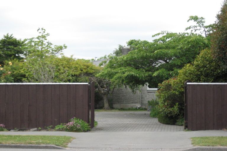Photo of property in 136 Roydvale Avenue, Burnside, Christchurch, 8053