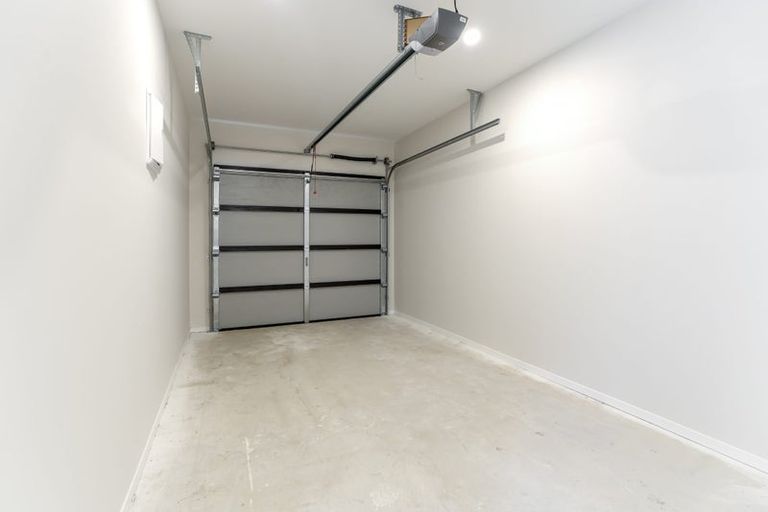 Photo of property in 11 Horokaka Street, Massey, Auckland, 0614