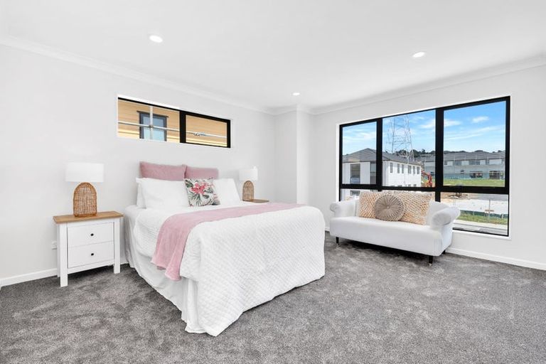 Photo of property in 19 Dungloe Avenue, Flat Bush, Auckland, 2019
