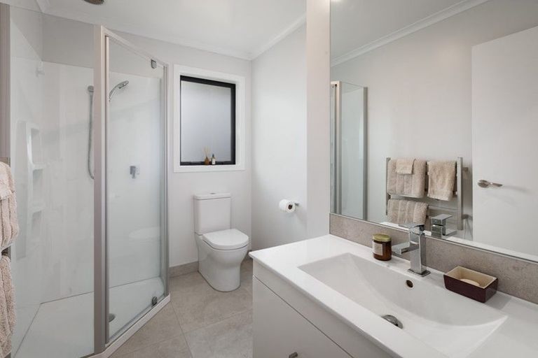 Photo of property in 11 Oranmore Crescent, Paeroa, 3600