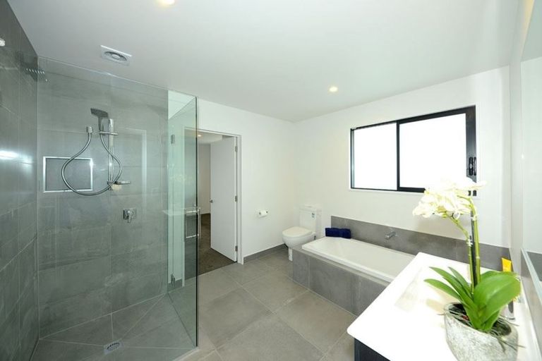 Photo of property in 55 Westpark Boulevard, Rangiora, 7400