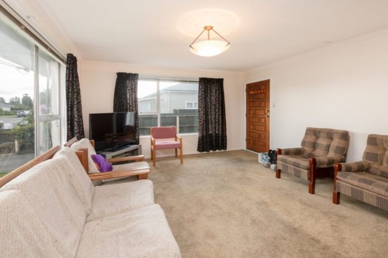 Photo of property in 1/8 Darroch Street, Belfast, Christchurch, 8051