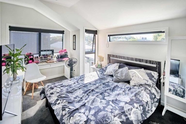 Photo of property in 59a Wellington Road, Kilbirnie, Wellington, 6022