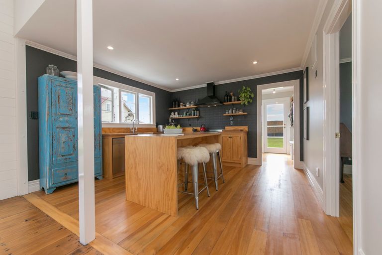 Photo of property in 5 Clarks Lane, Hobsonville, Auckland, 0618