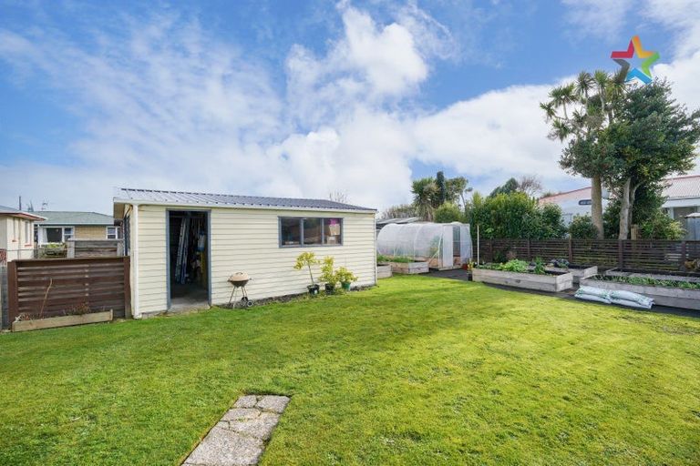 Photo of property in 52 Dipton Street, Kingswell, Invercargill, 9812
