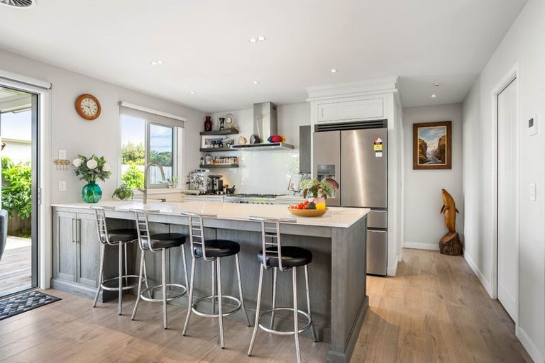 Photo of property in 229a Ocean Road, Whangamata, 3620