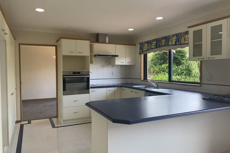 Photo of property in 4 Glamis Grove, Bethlehem, Tauranga, 3110