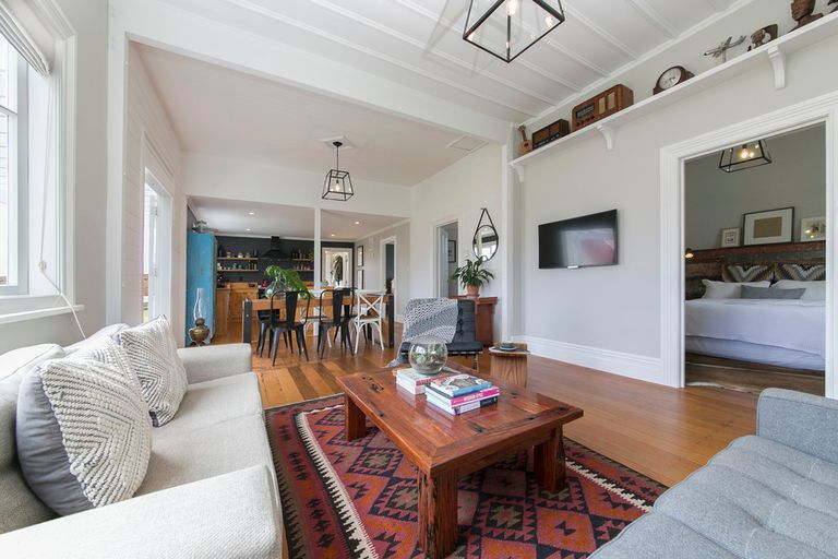 Photo of property in 5 Clarks Lane, Hobsonville, Auckland, 0618