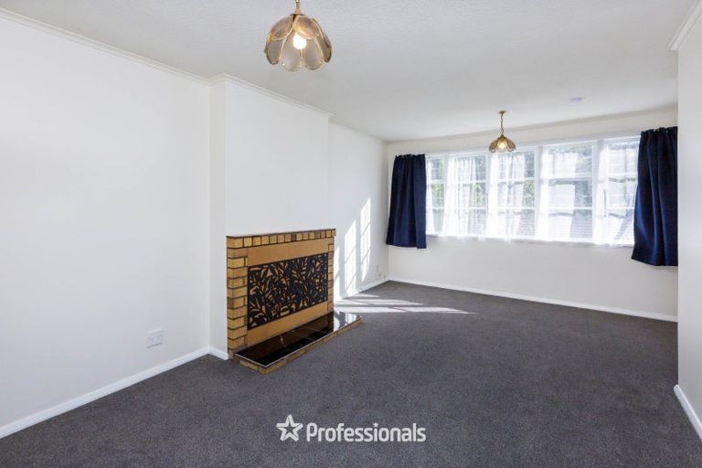 Photo of property in 17 Peck Street, Taita, Lower Hutt, 5011