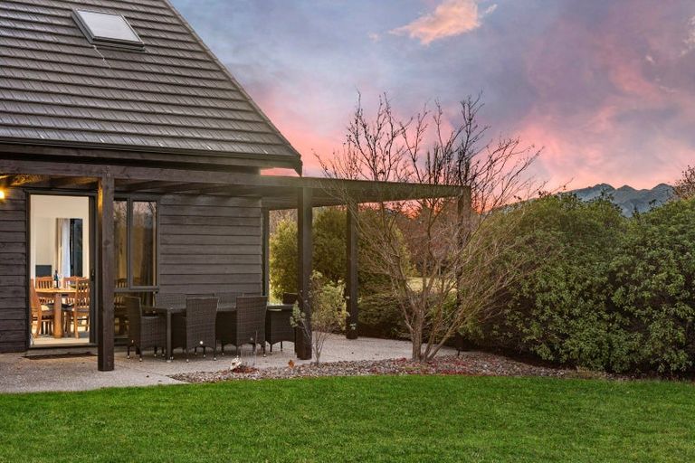 Photo of property in Heritage Village, 9 Villa Lane, Wanaka, 9382