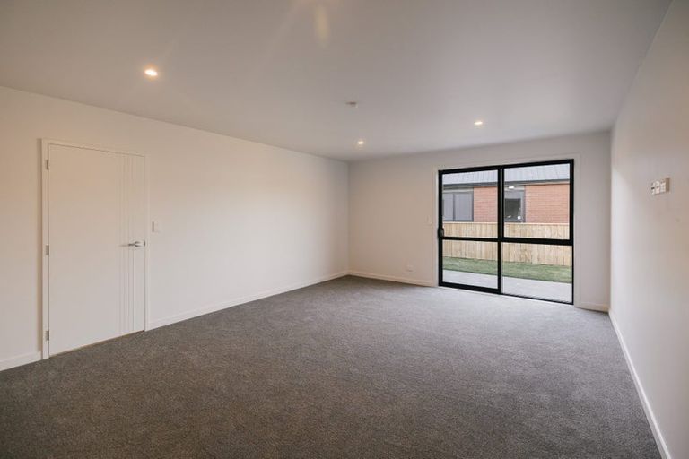 Photo of property in 5 Cypress Way, Levin, 5510