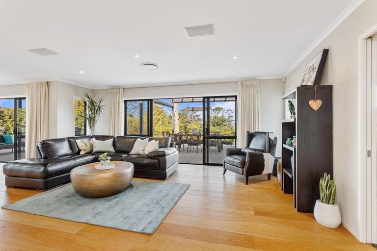 Photo of property in 108 Vaughans Road, Long Bay, Albany, 0792